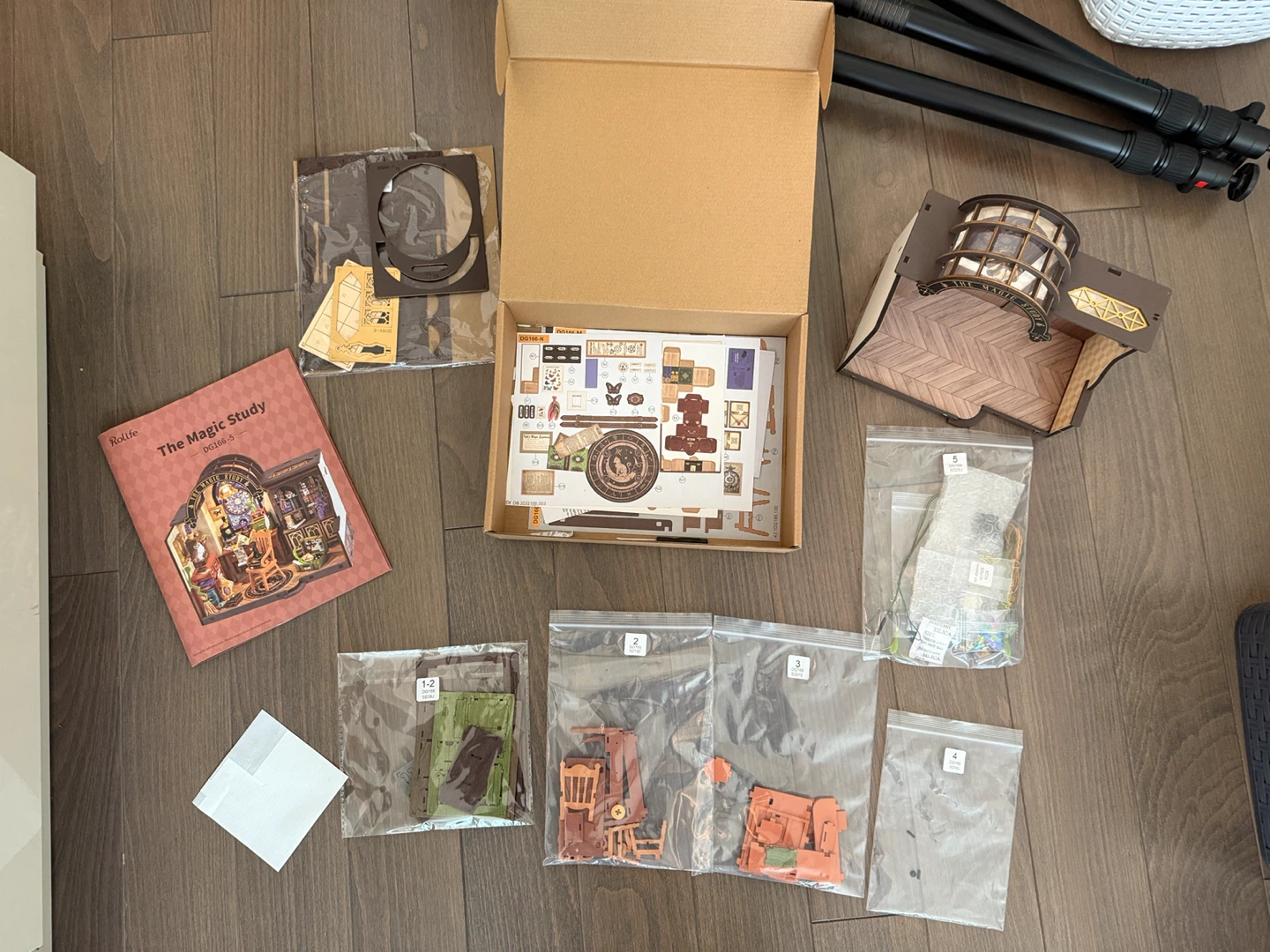 Rolife DIY Miniature House The Magic Study - photo 3