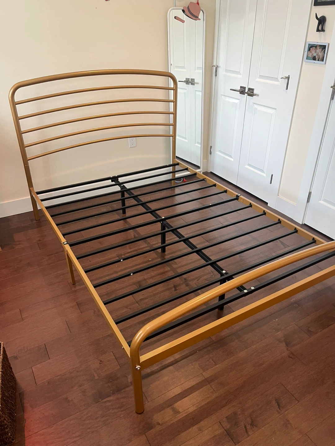 Gold Metal Double Size Bed Frame - photo 2