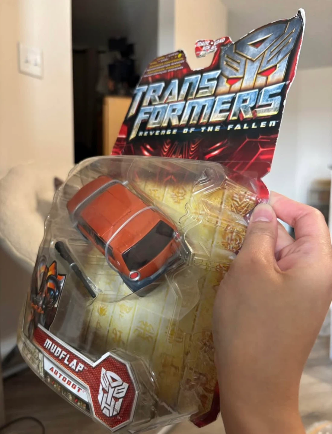 Transformers Revenge of the Fallen Mudflap - photo 3