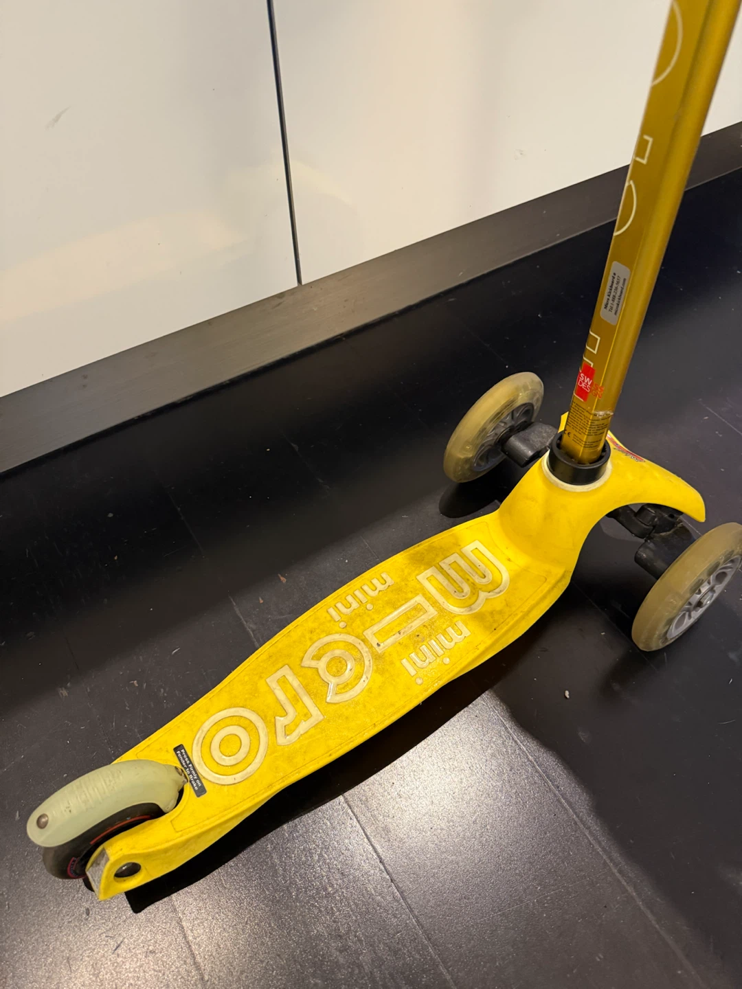 Mini Micro Scooter with Basket - photo 5