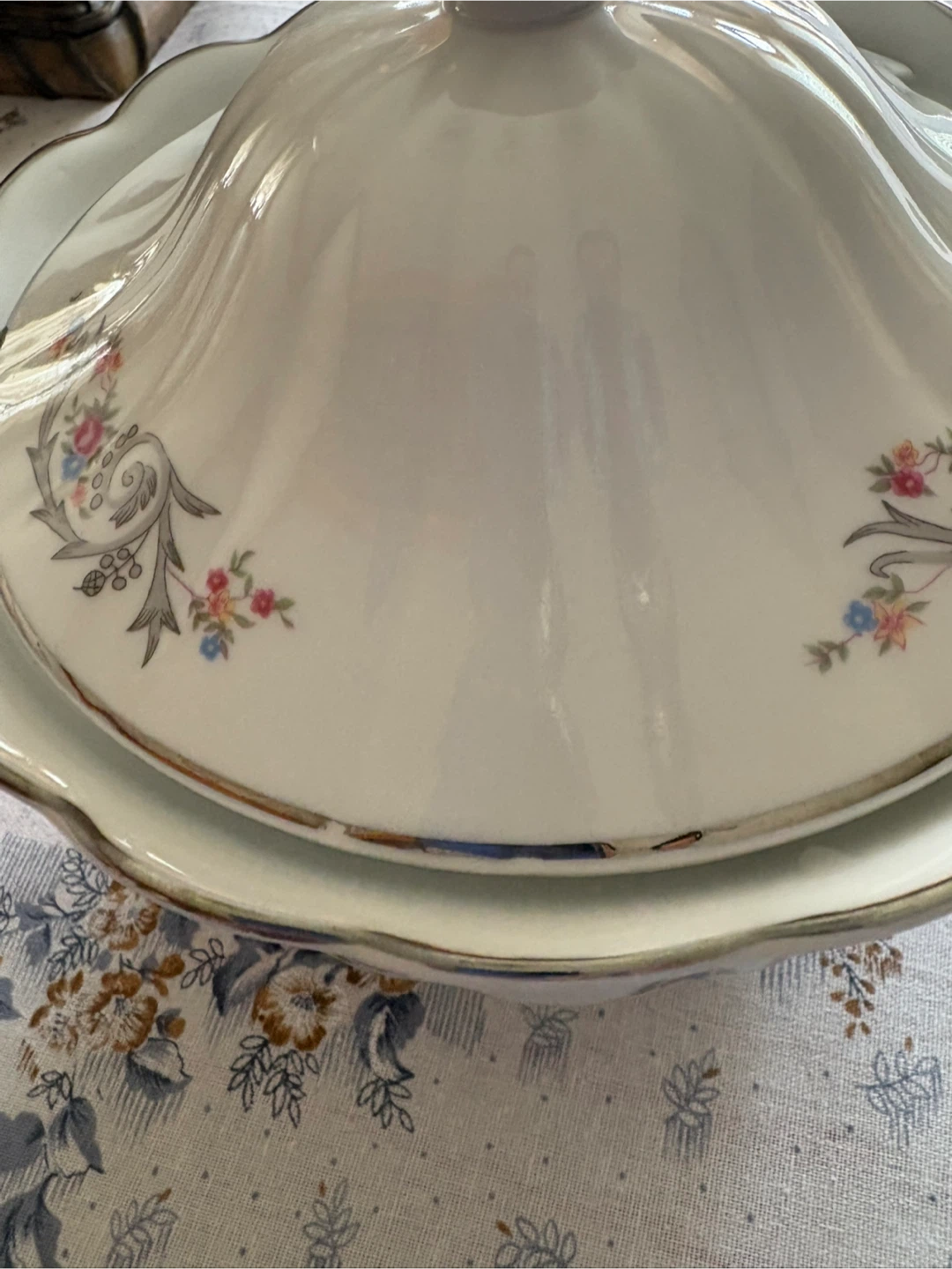 Tureen- Walbrzych Polish Porcelain Covered Serving Dish - photo 2