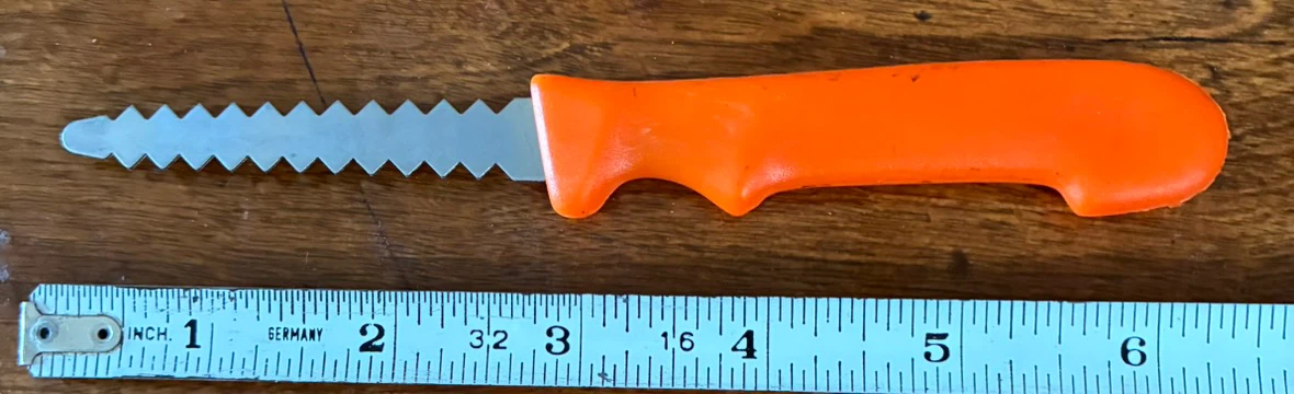 Pumpkin Carving Saw / Halloween Tool - $2