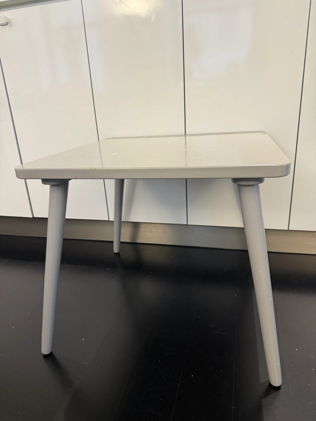 Gray Children's Table and Two Chairs Set - photo 3