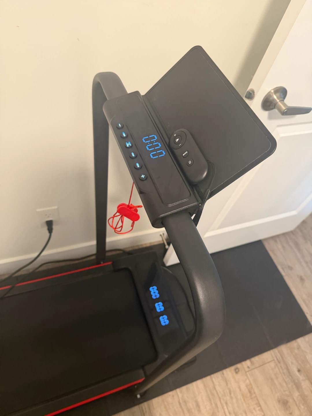 TOPUTURE TP4 Folding Treadmill - photo 3