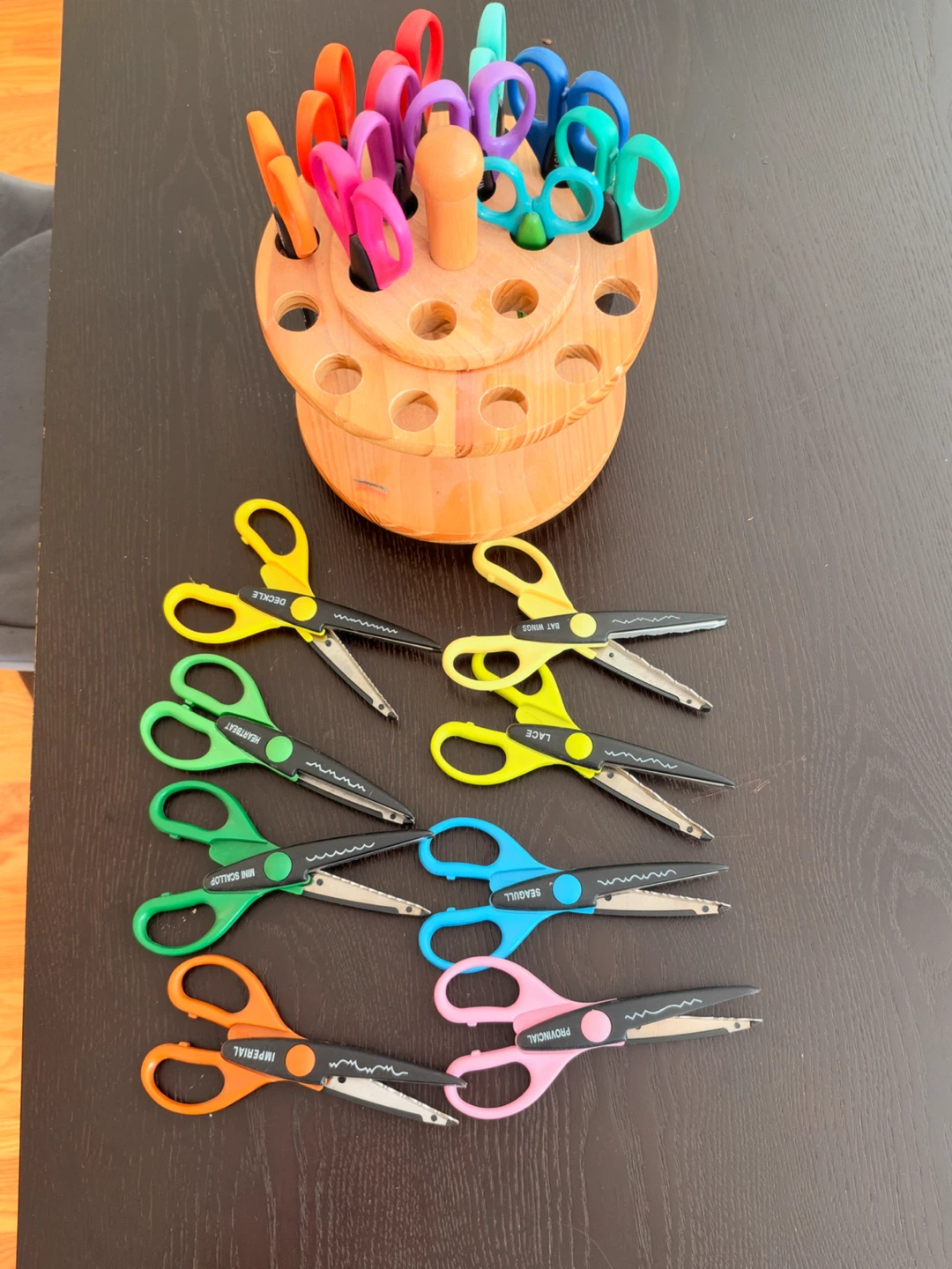 Set of 18 Decorative Craft Scissor Set with Wooden Holder - photo 2