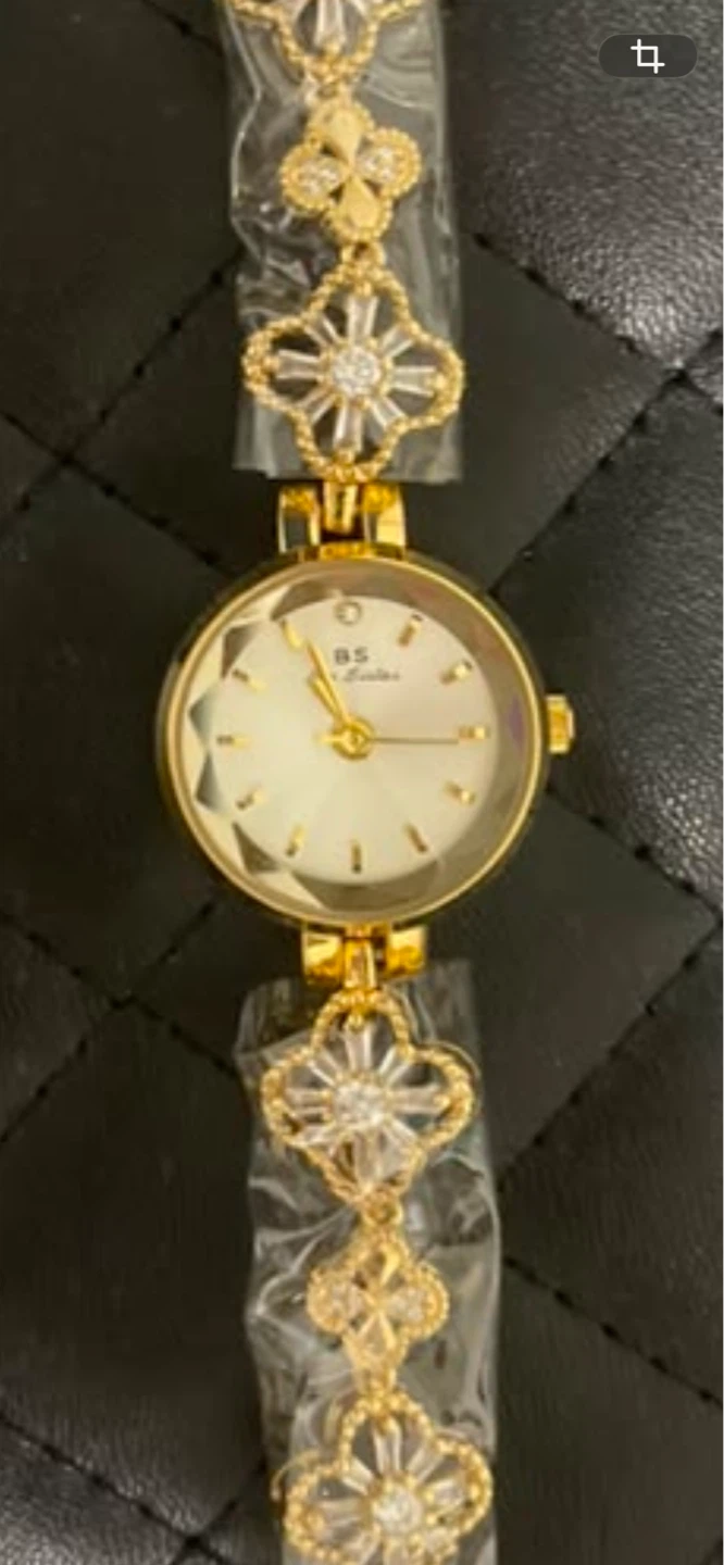 BS Bee Sister Women's Gold Tone Flower Bracelet Watch - photo 2
