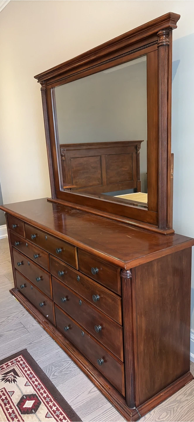 Solid wood bedroom set - photo 4