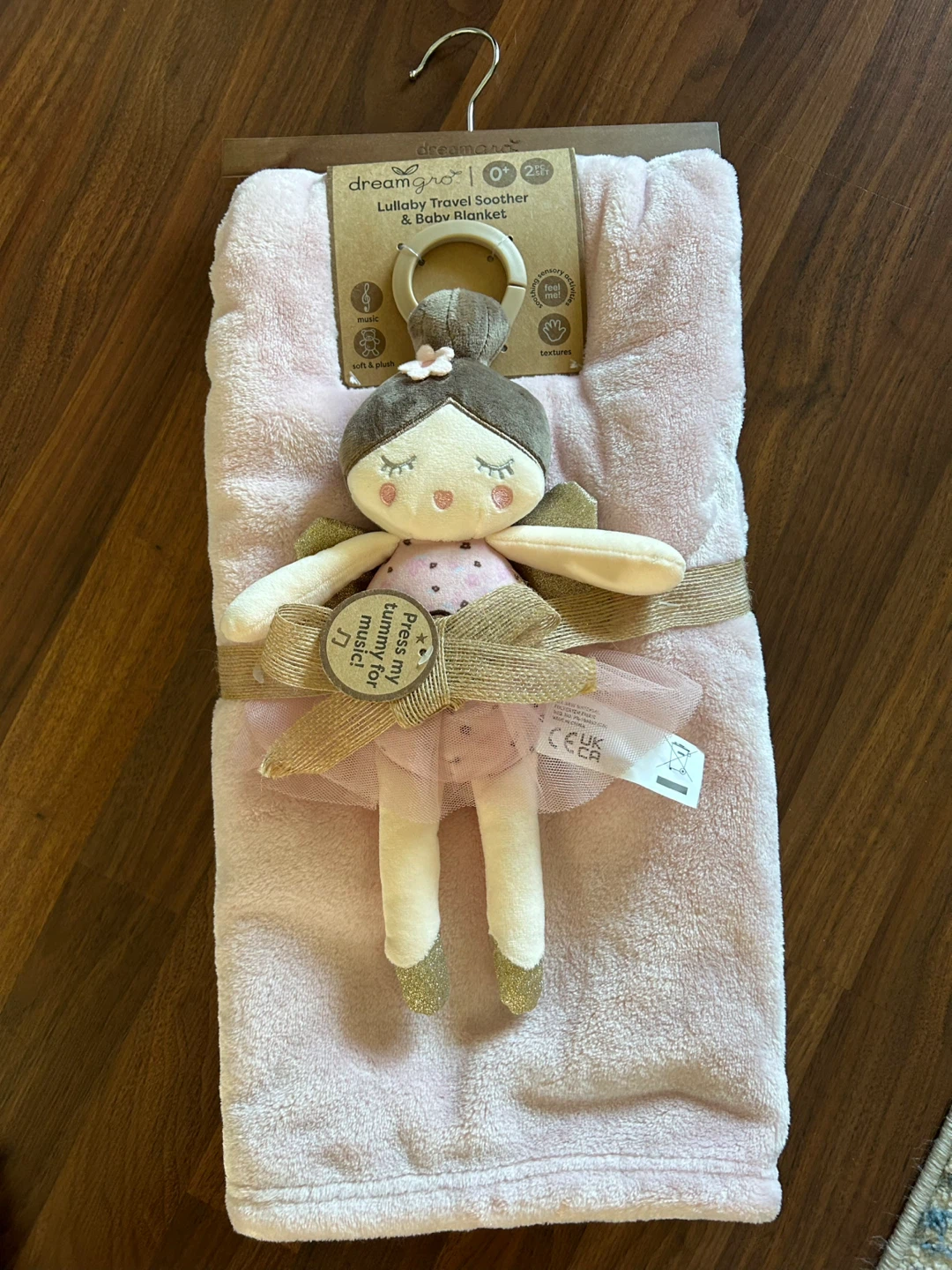 Dreamgro Lullaby Travel Soother and Baby Blanket