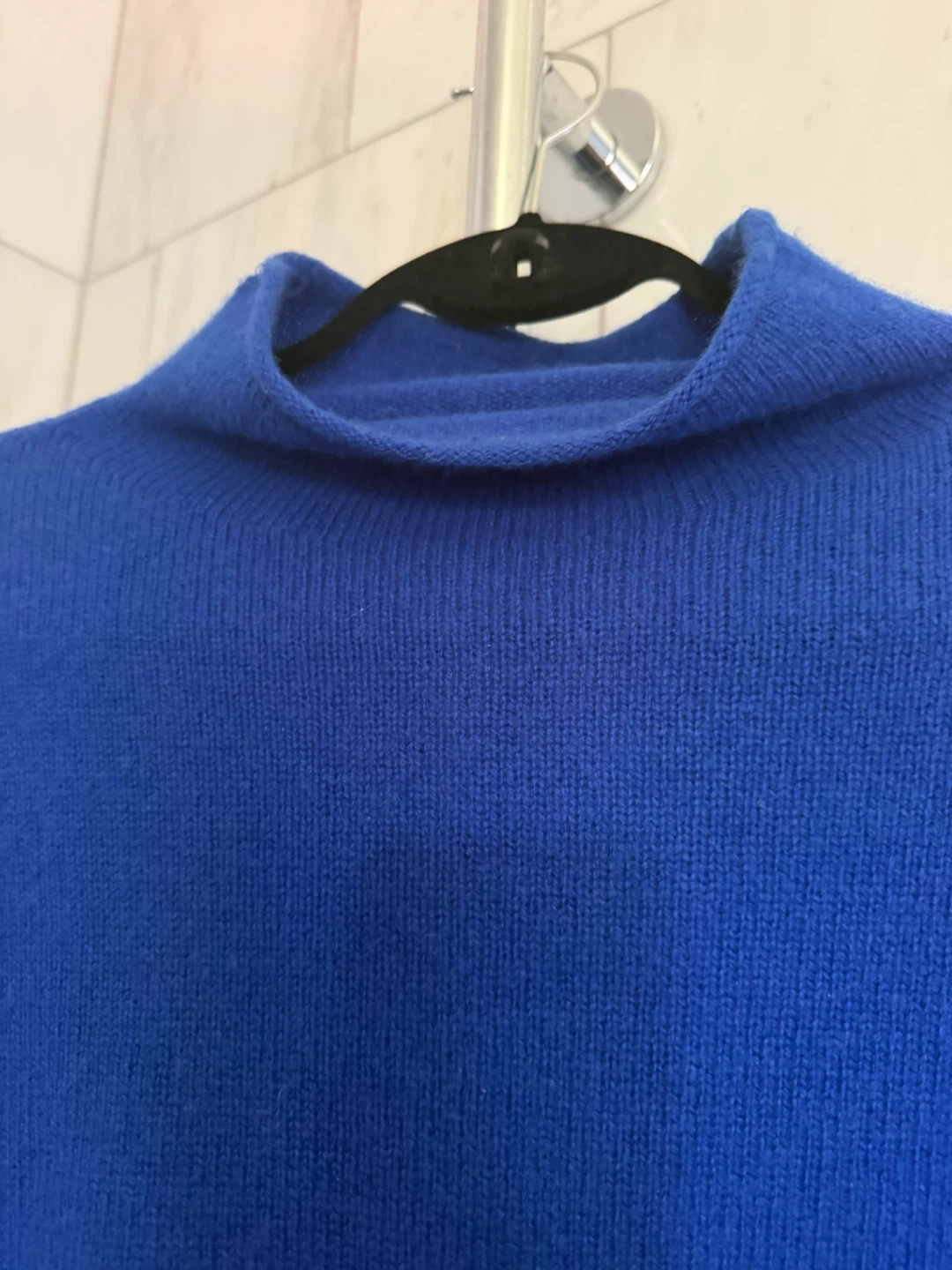Aritzia The Group Babaton Cashmere Turtleneck - photo 3