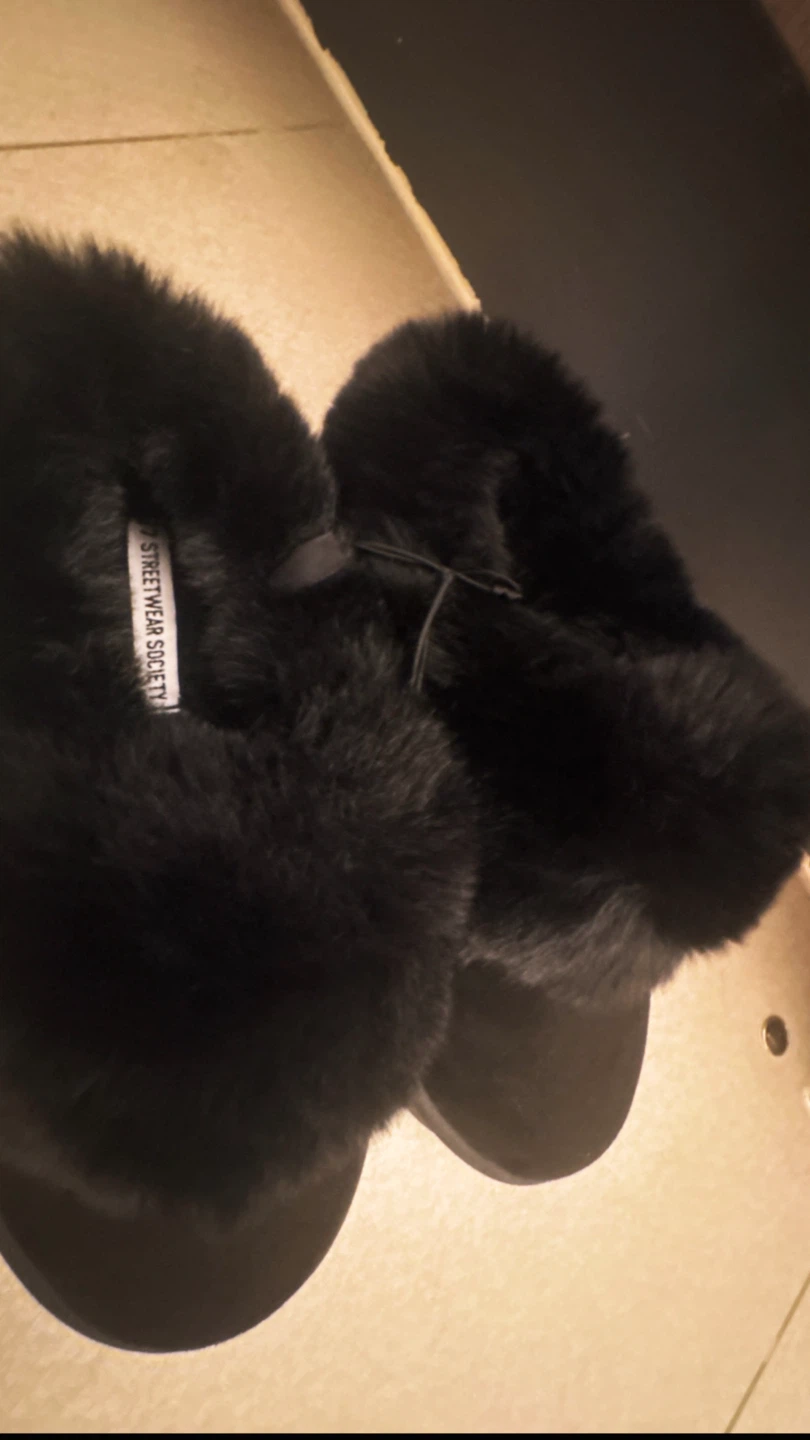 Black Furry Boots