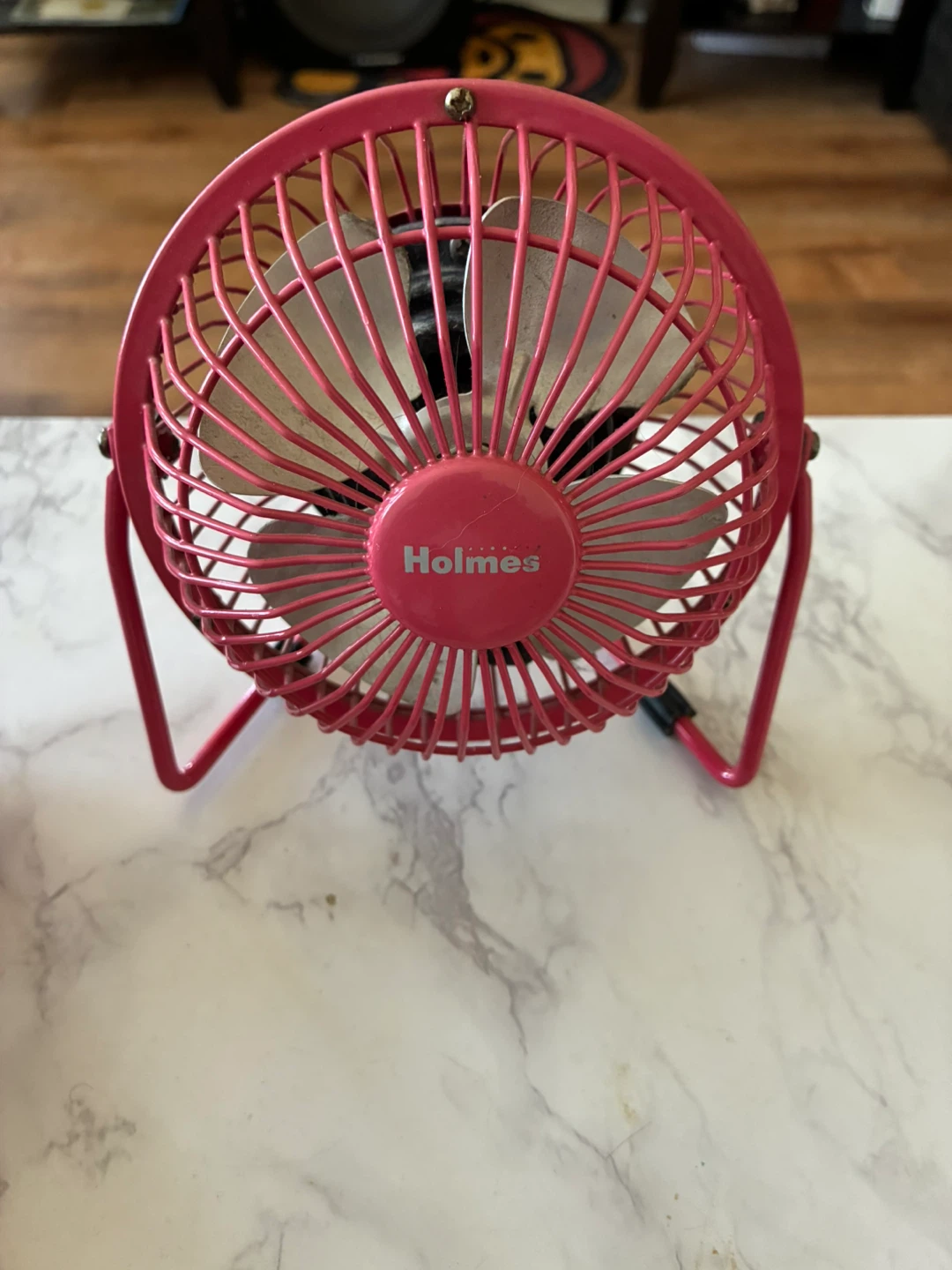 Pink Holmes Desk Fan