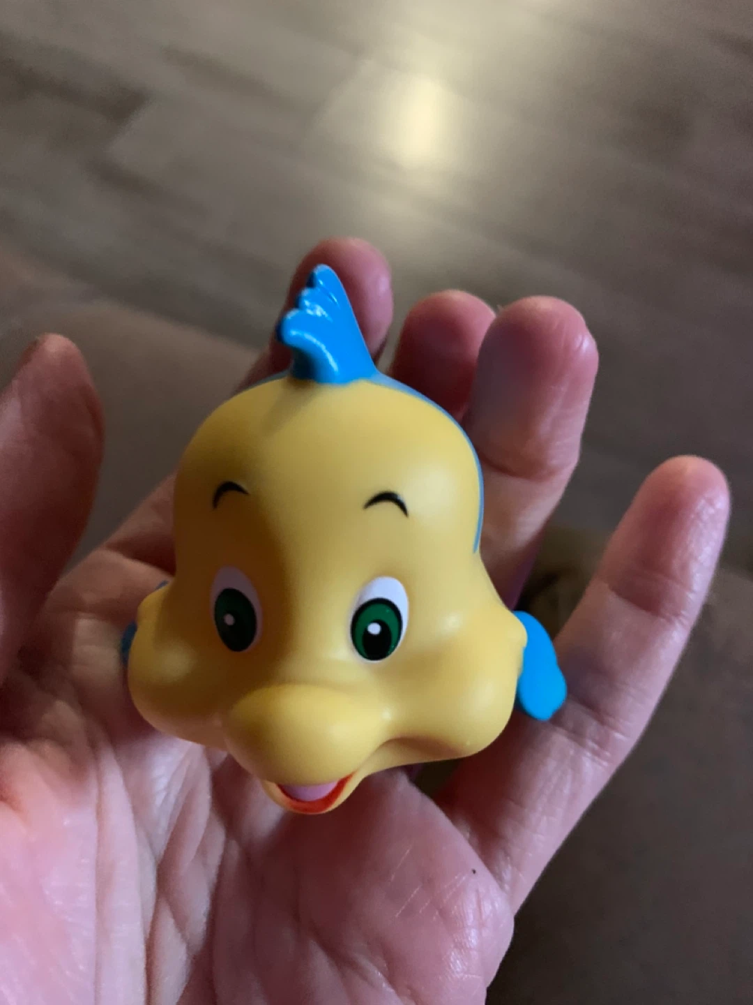 $5 flounder figure