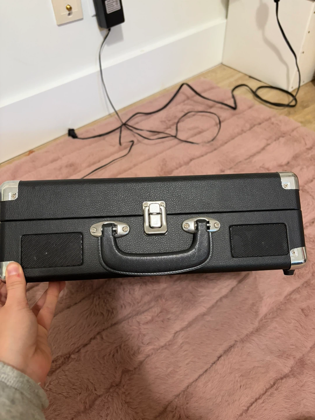Innovative Technology Suitcase Turn-table / record player - photo 5