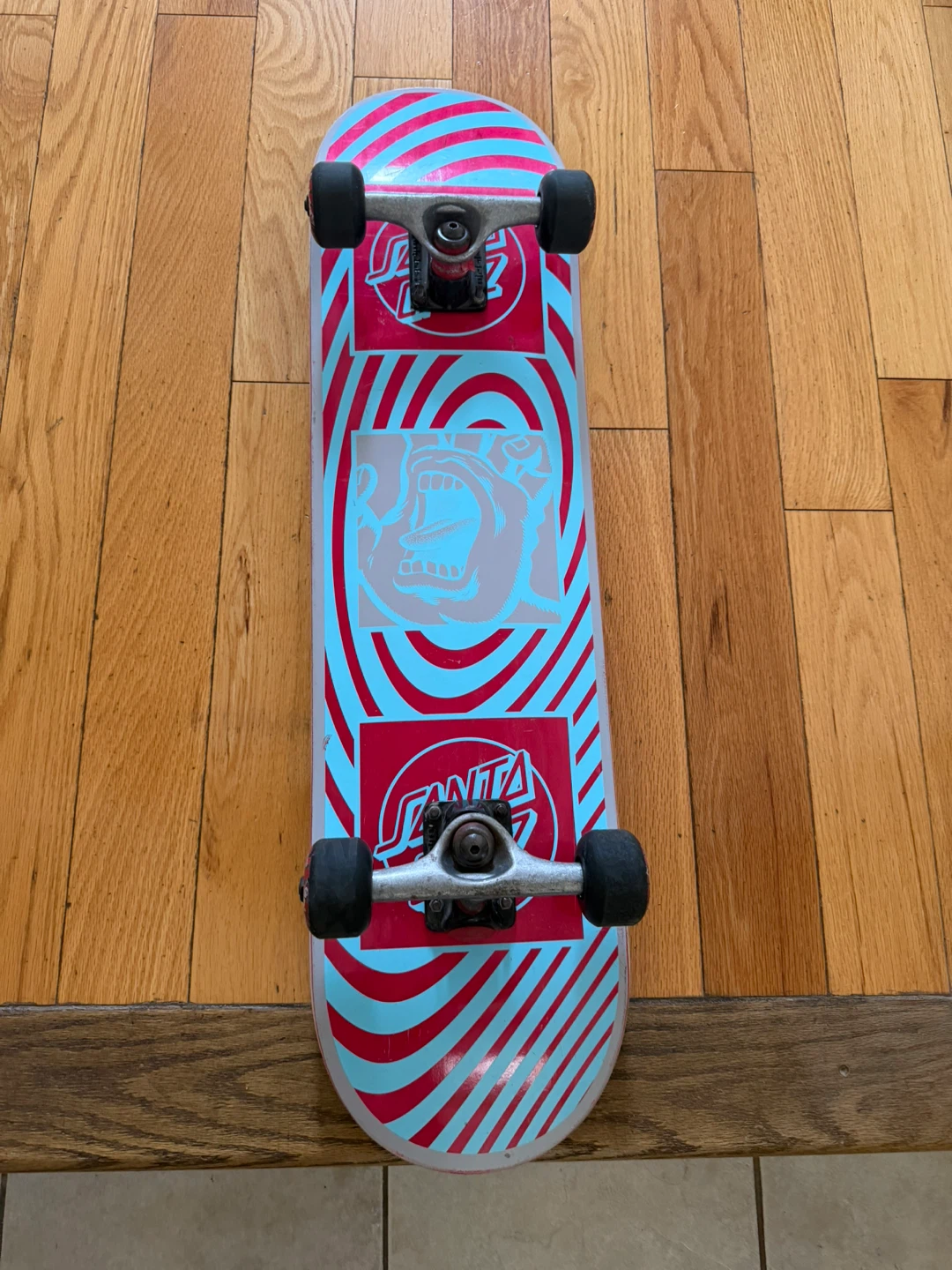Santa Cruz Skateboard - photo 2