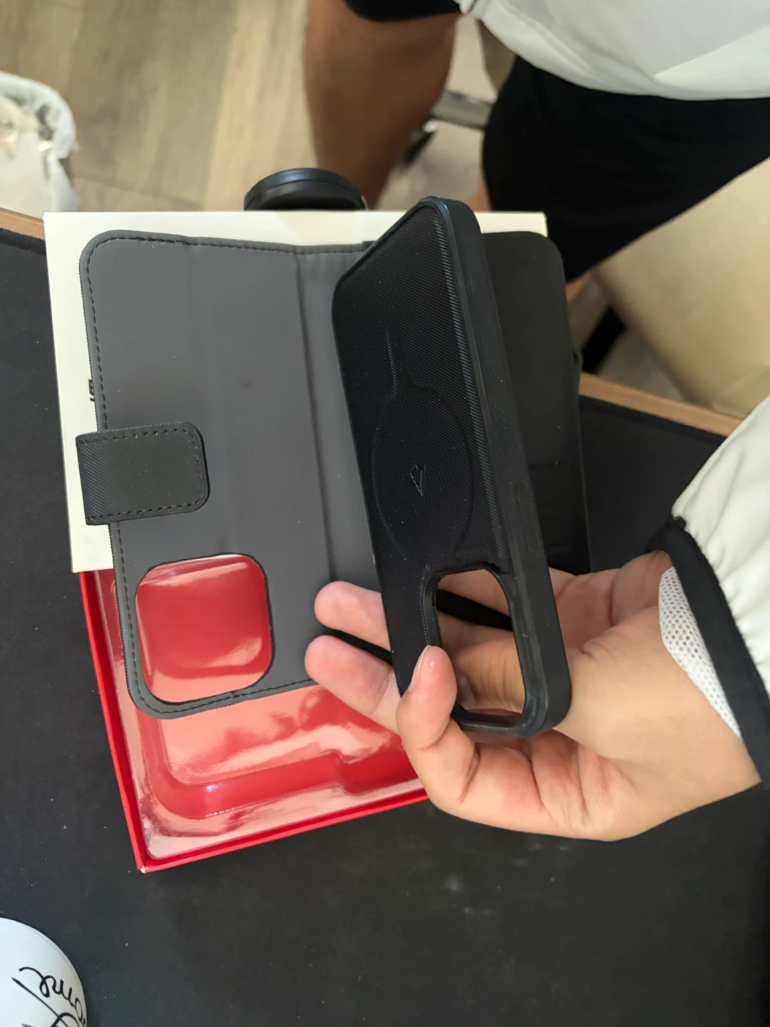 *NEW* Switch magsafe Wallet Case for iPhone 14 Pro - photo 4