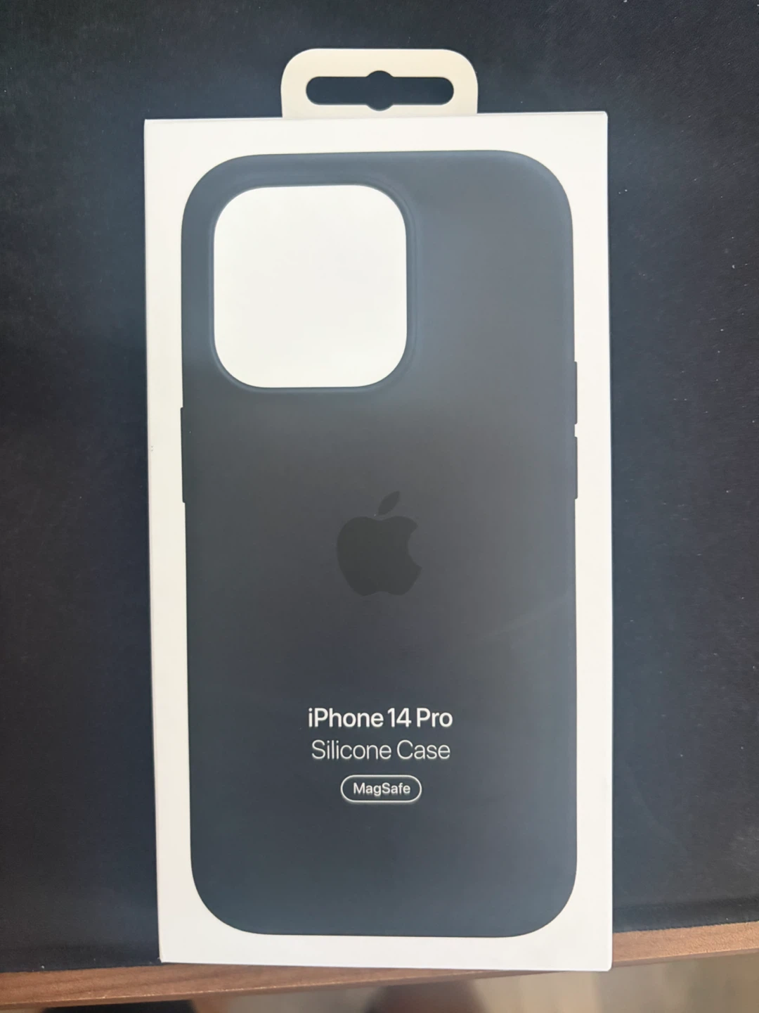 Apple iPhone 14 Pro Silicone Case with MagSafe - Midnight
