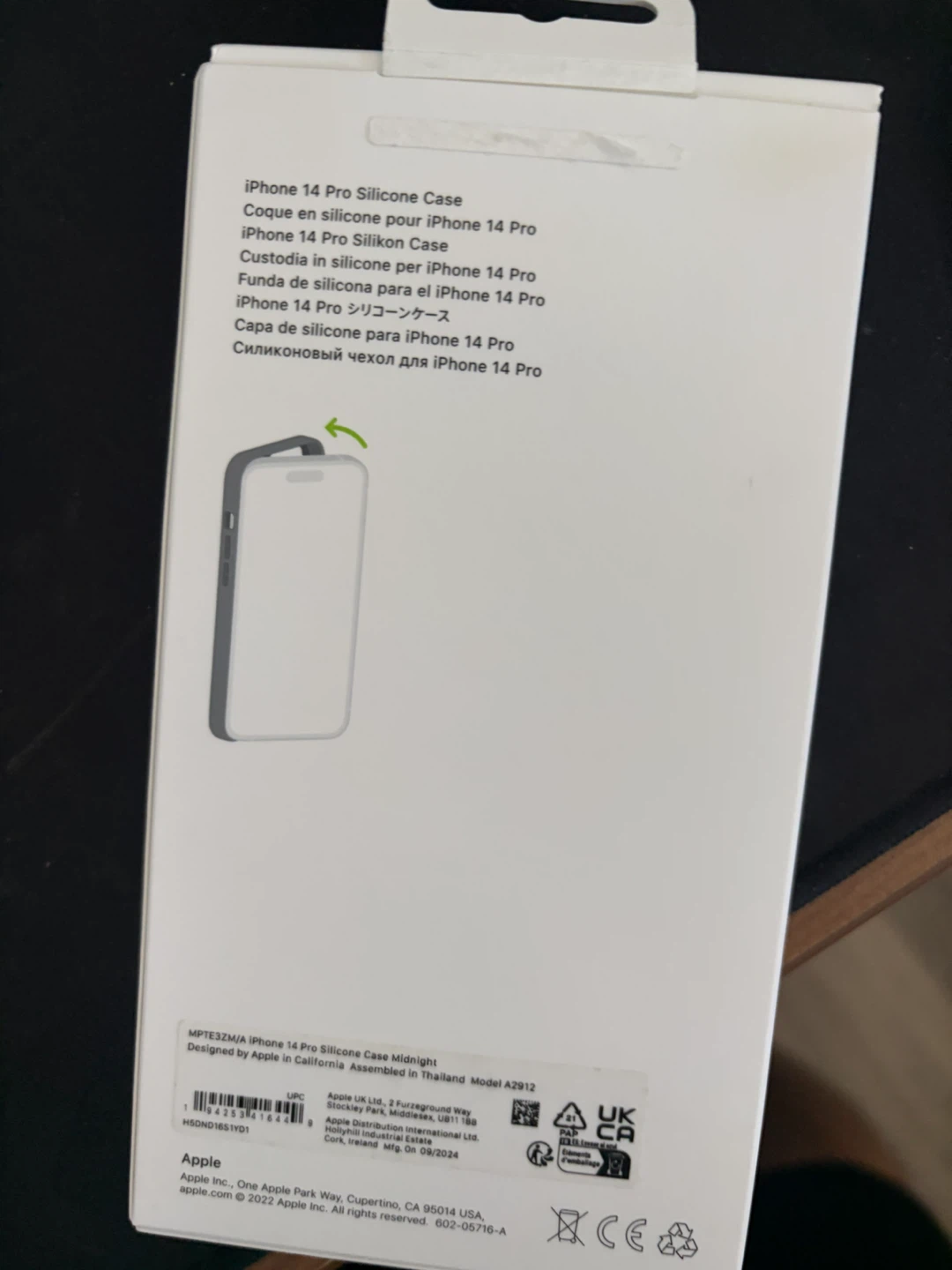 Apple iPhone 14 Pro Silicone Case with MagSafe - Midnight - photo 2