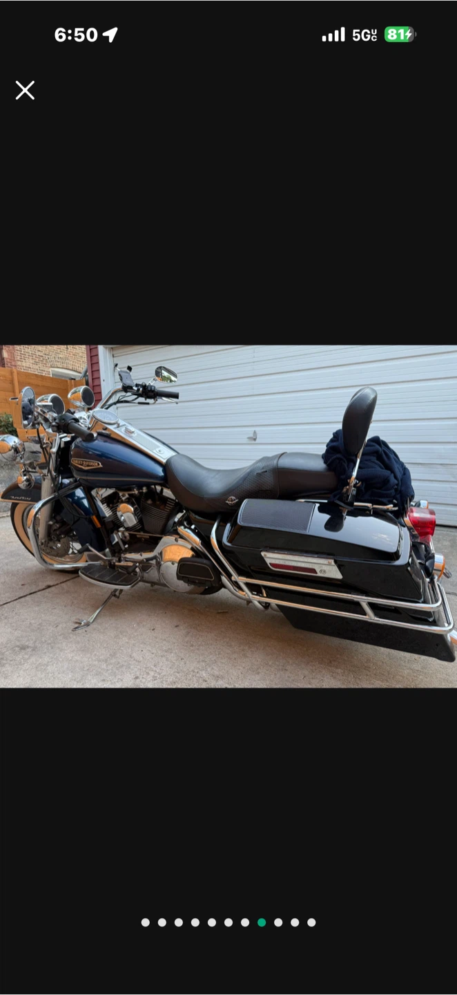 Harley-Davidson Road King Motorcycle - photo 2