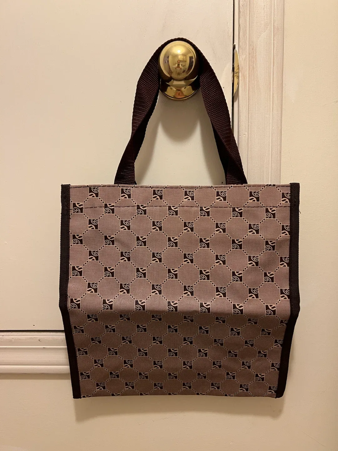 Keerimel Patterned Tote Bag