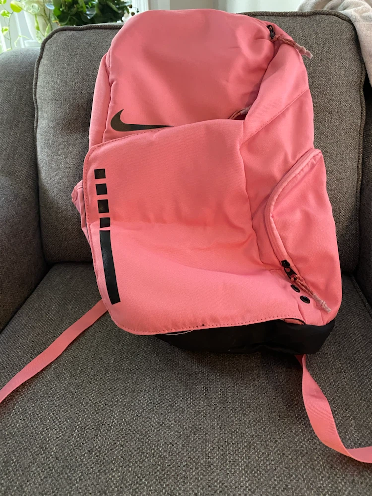 🩷 Nike Elite Backpack — Pink