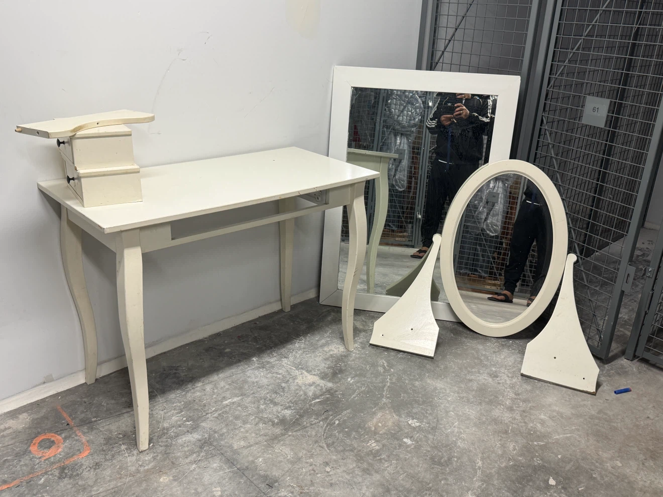 White Vanity Table with Oval Mirror