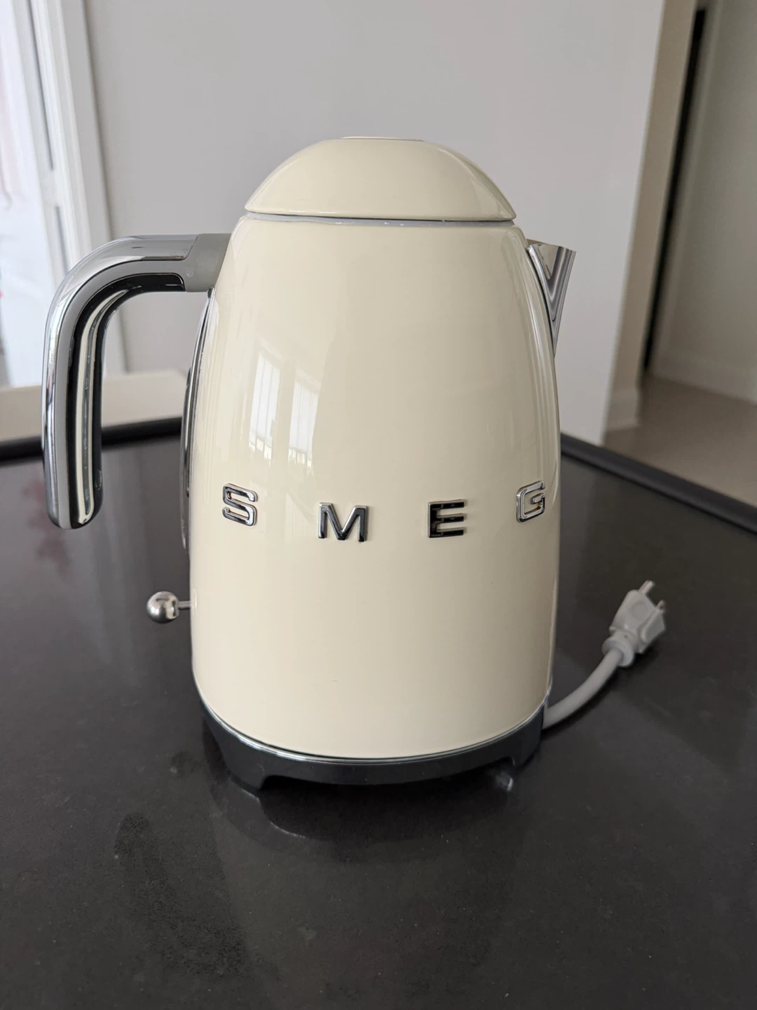 SMEG Electric Kettle