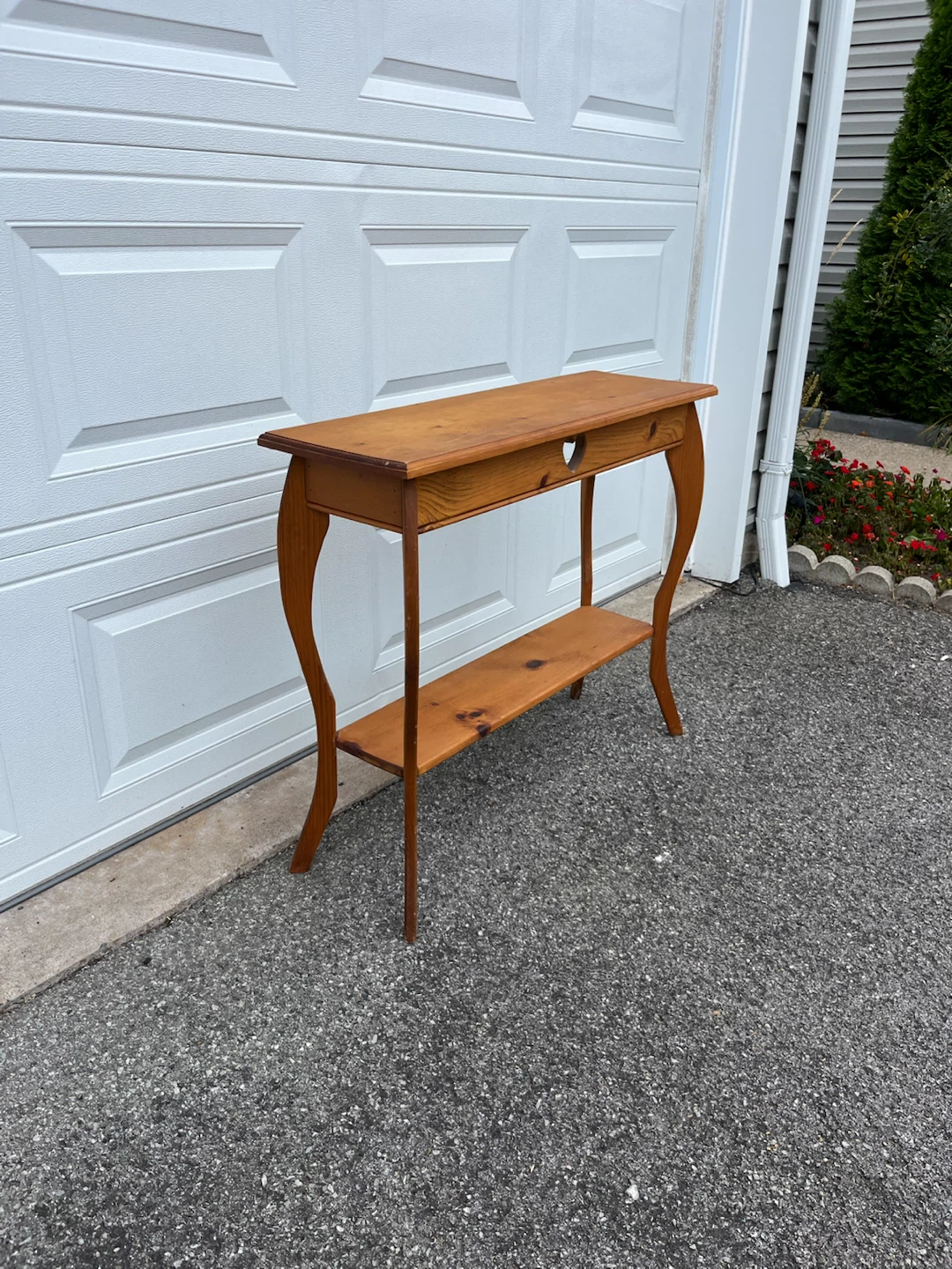 Charming Solid Pine Console/Entry Table - photo 3