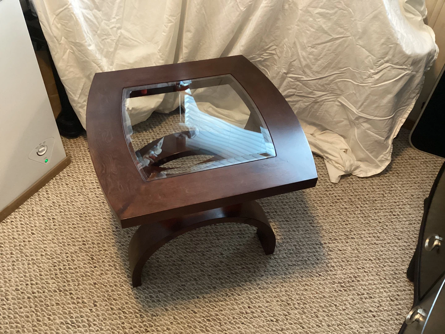 2 unique end tables wood & inset beveled glass end tables - photo 3