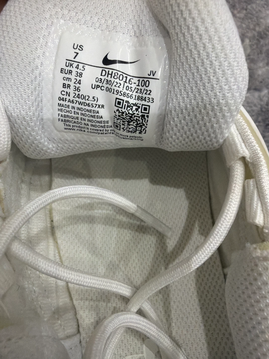 Nike Air Max 97 White Sneakers US 7 - photo 2