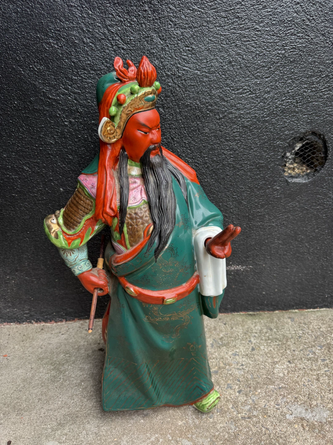 Vintage Chinese Porcelain Guan Yu Guan Gong Statue