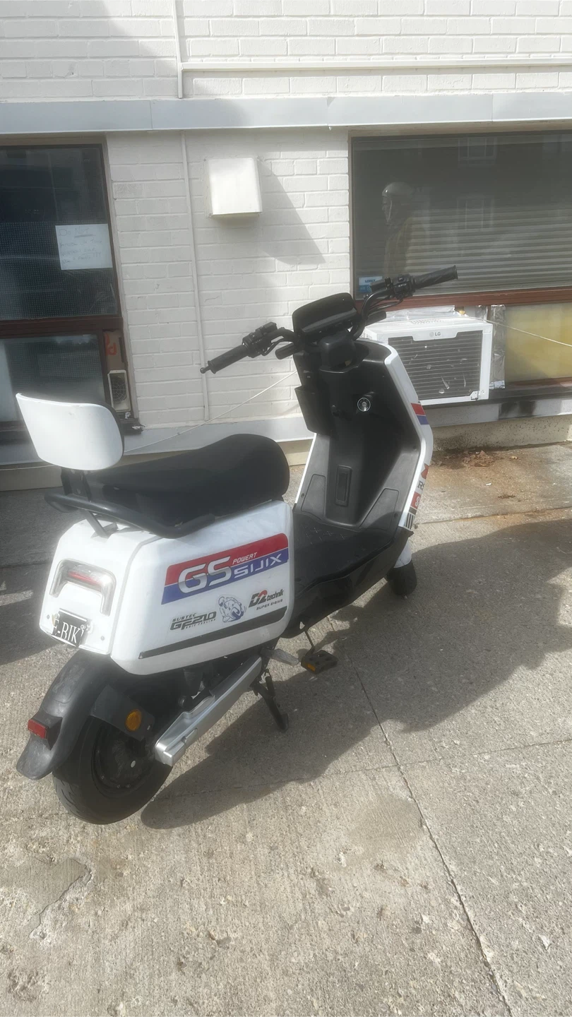 Sijix GS Electric Scooter - photo 2
