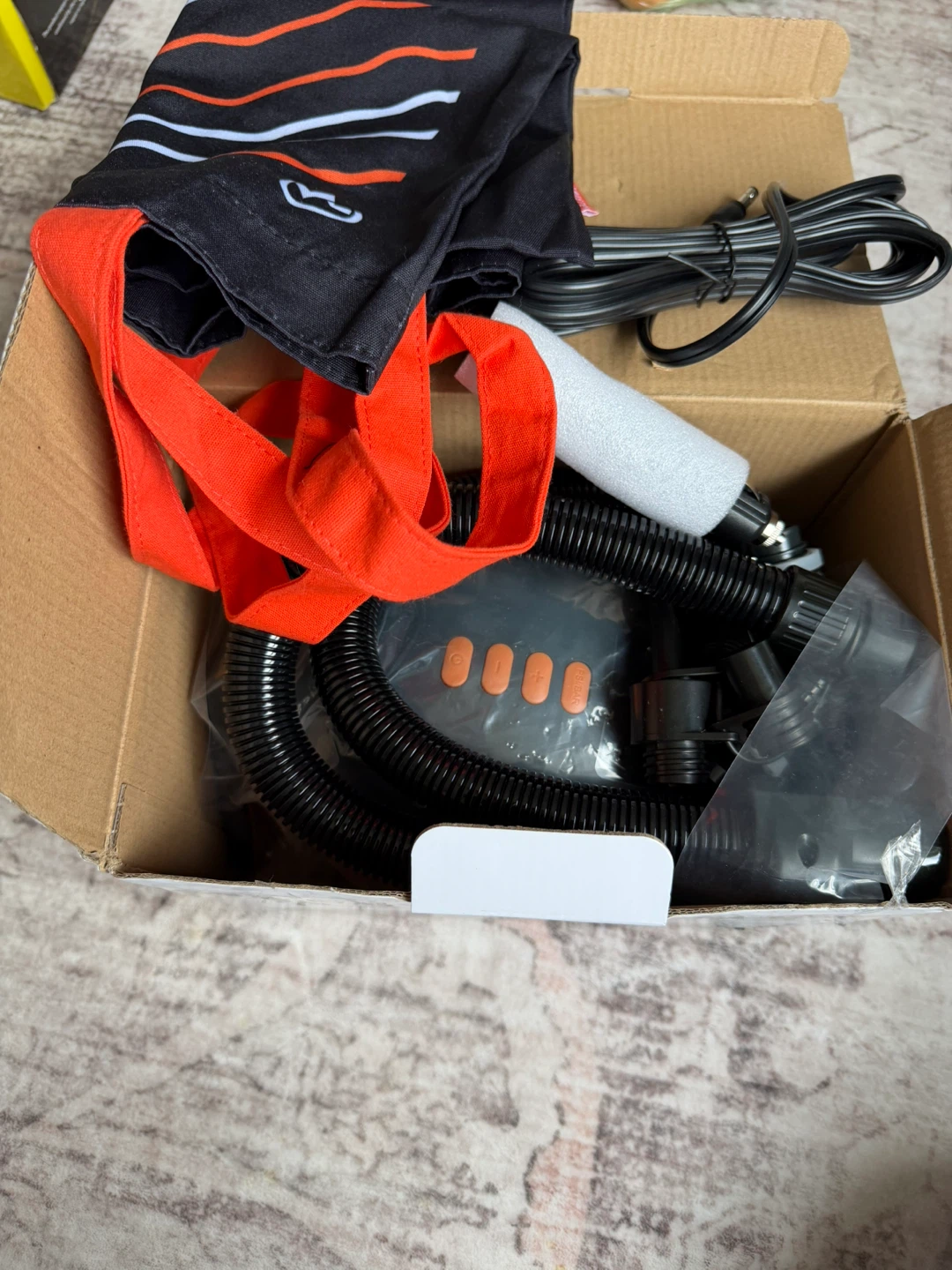 OutdoorMaster 20PSI High Pressure Paddle Board Pump Electric - photo 2
