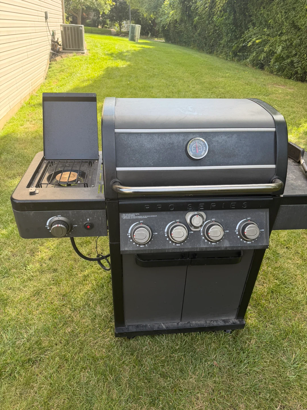Member's Mark Pro Series 5-Burner Gas Grill