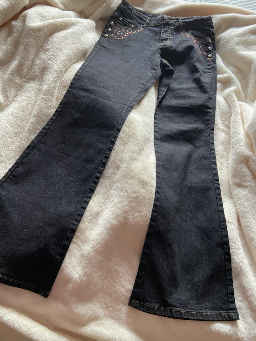 Black bootcut jeans with rhinestone detail - photo 2