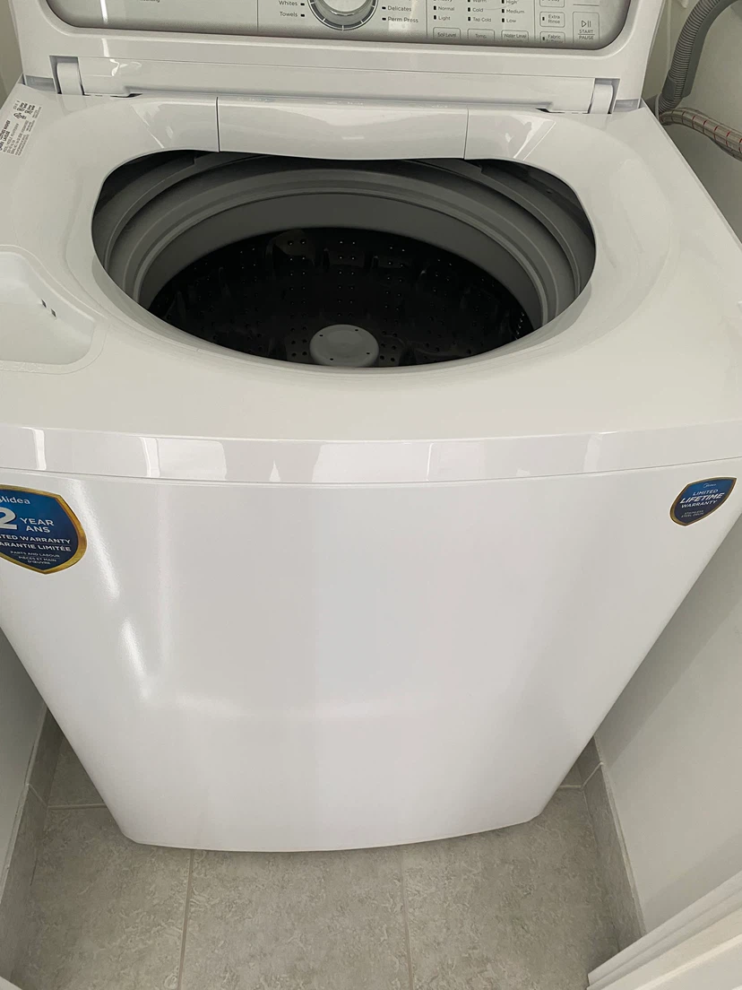 Midea Top Load Washing Machine - photo 2