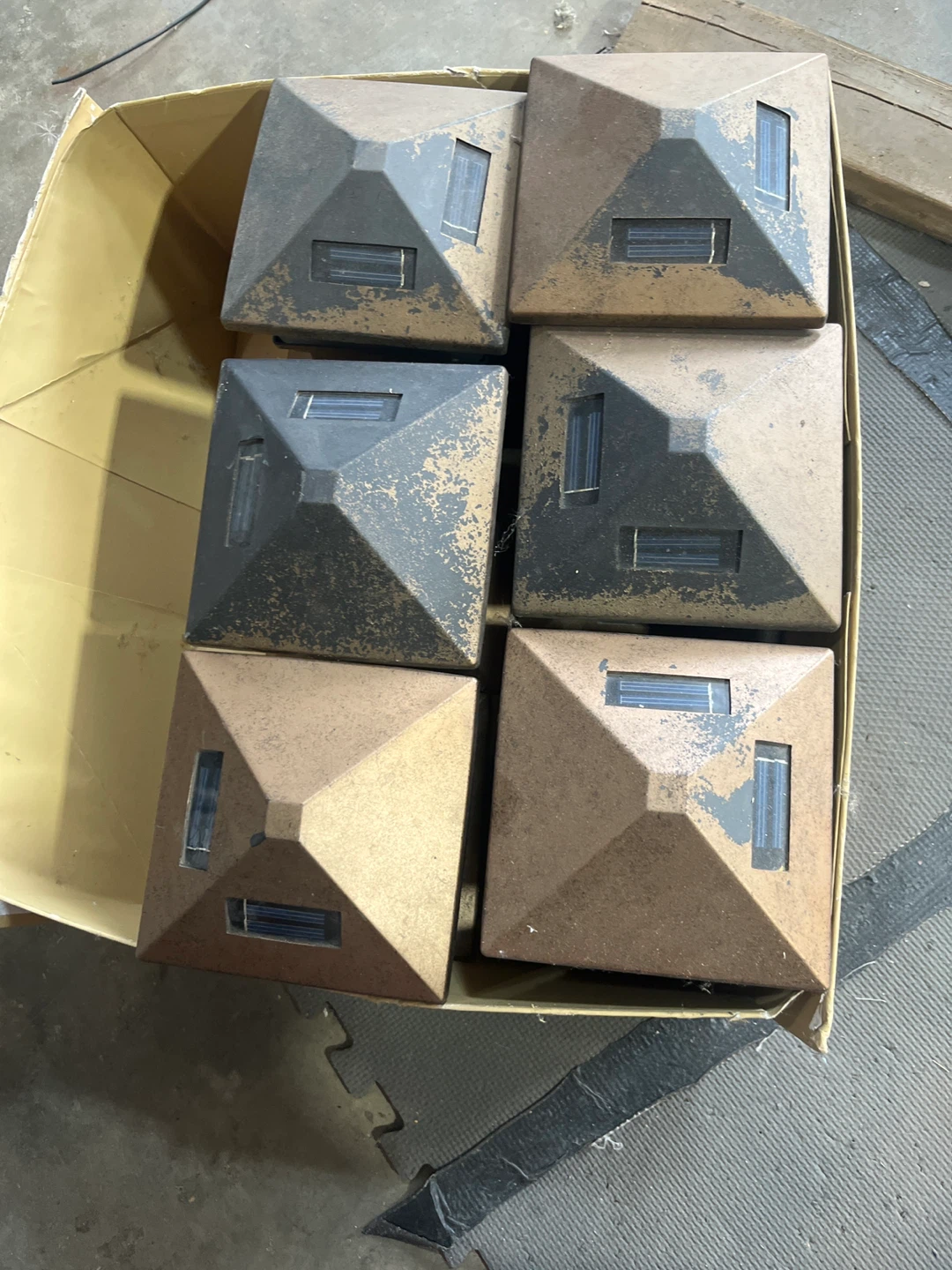 Solar fence post lights - photo 3