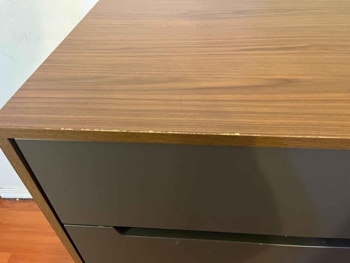 Modern 4-Drawer Dresser in Wood and Grey - photo 5