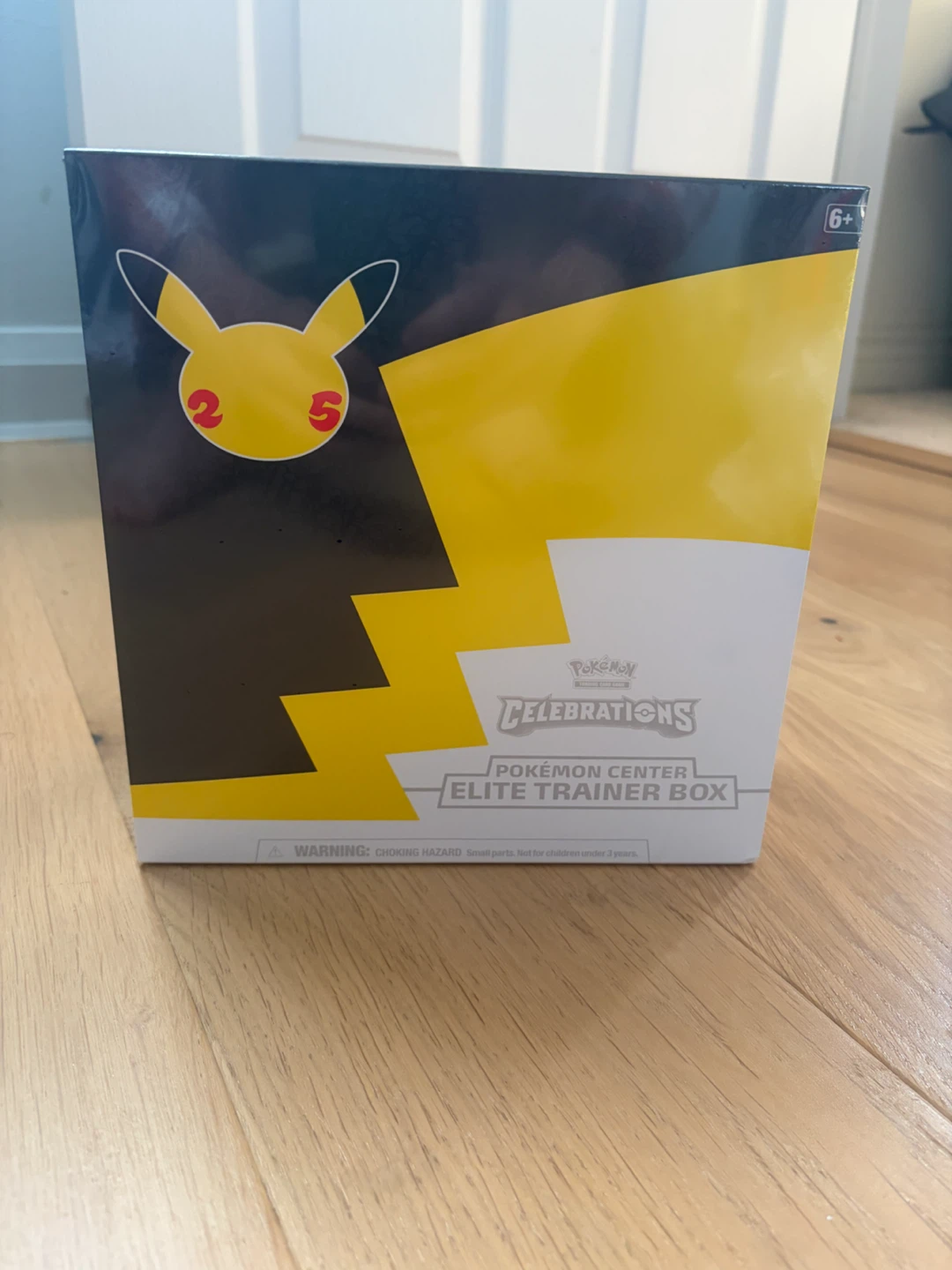 25th Celebrations Pokemon Center ETB