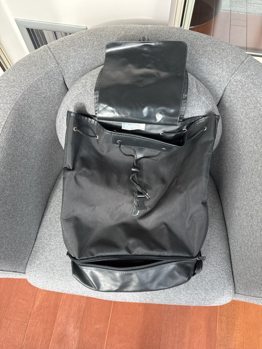 Samsonite black drawstring backpack - photo 2