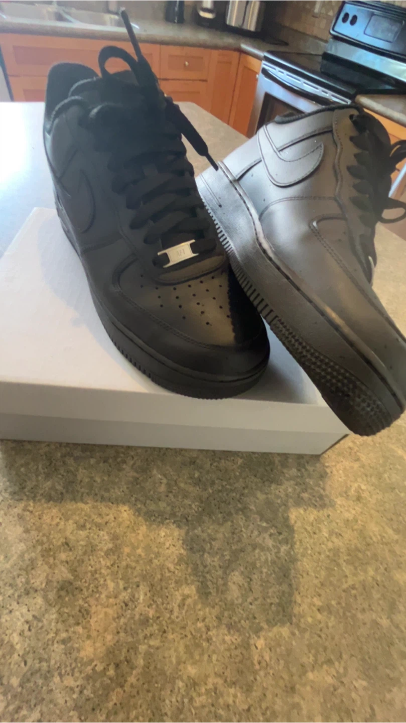 Nike Air Force 1 '07 Black Sneakers