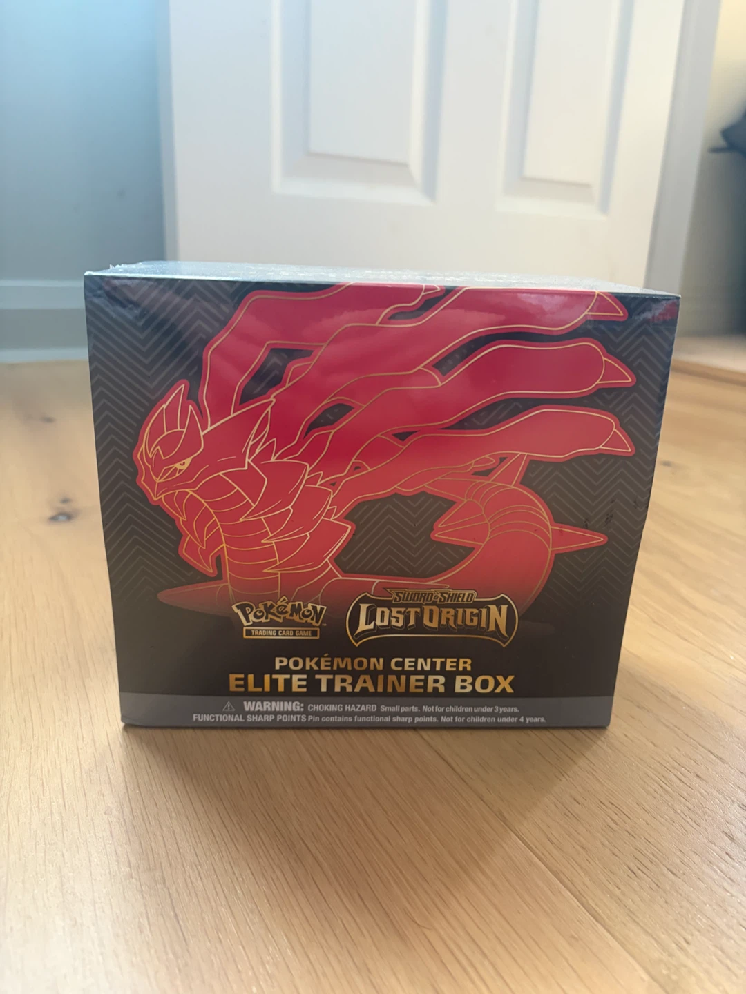 Pokemon Center Lost Origin ETB