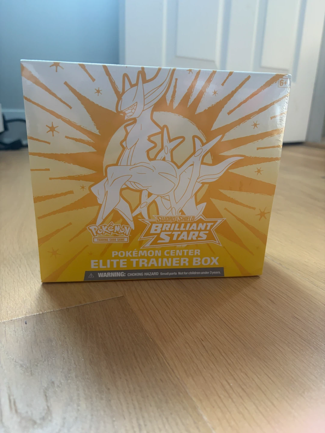Pokemon Center Brilliant Stars ETB
