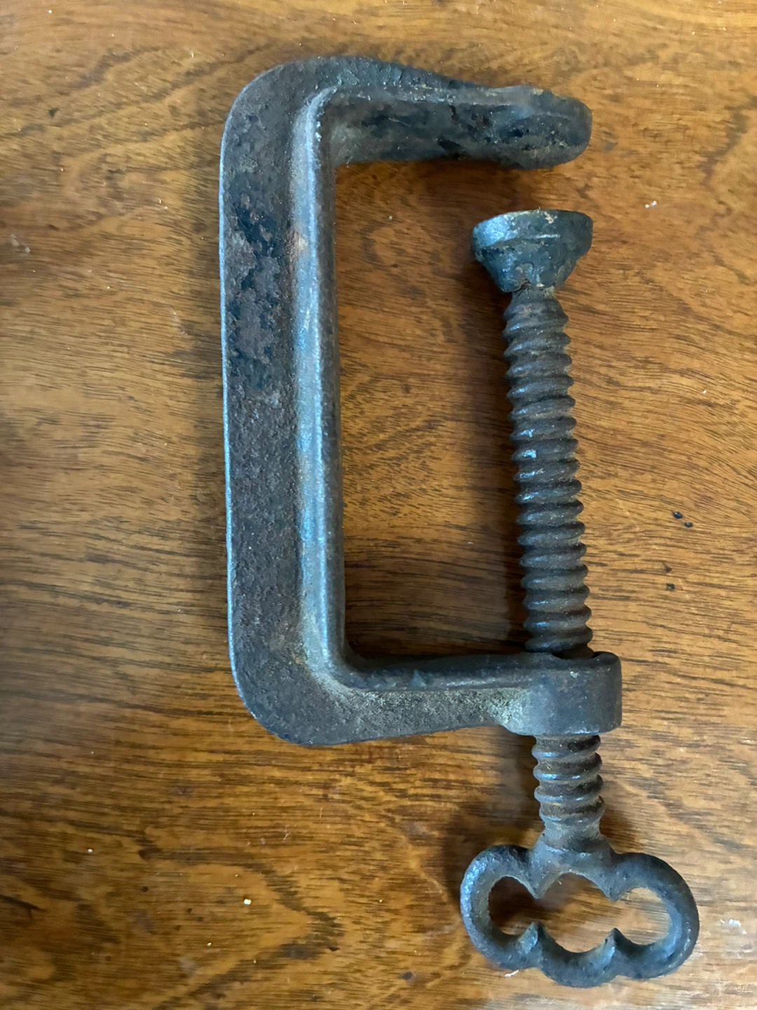 Vintage tool antique Cast Iron C / G Clamps Woodworking Quilting - photo 2