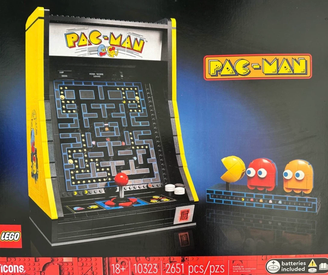 LEGO Icons Pac-Man Arcade Set 10323
