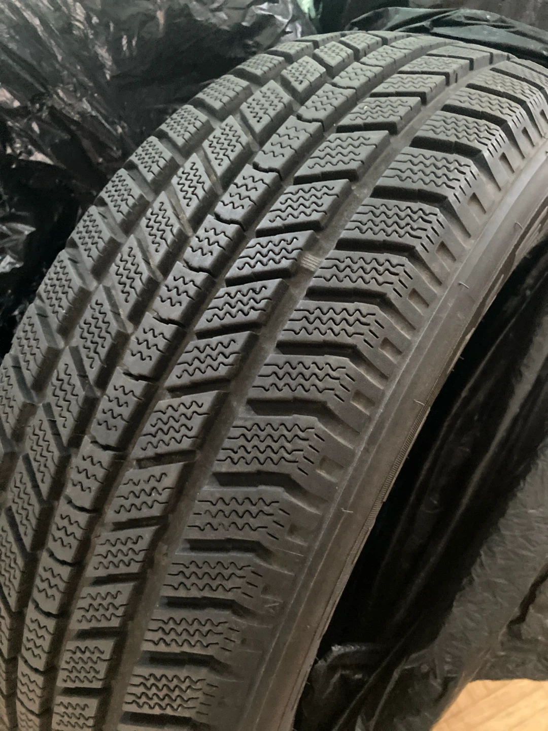 Nexen 195/65R15 all season - photo 2