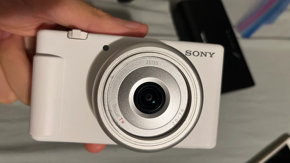 Sony ZV-1F Vlog Camera - White - photo 4