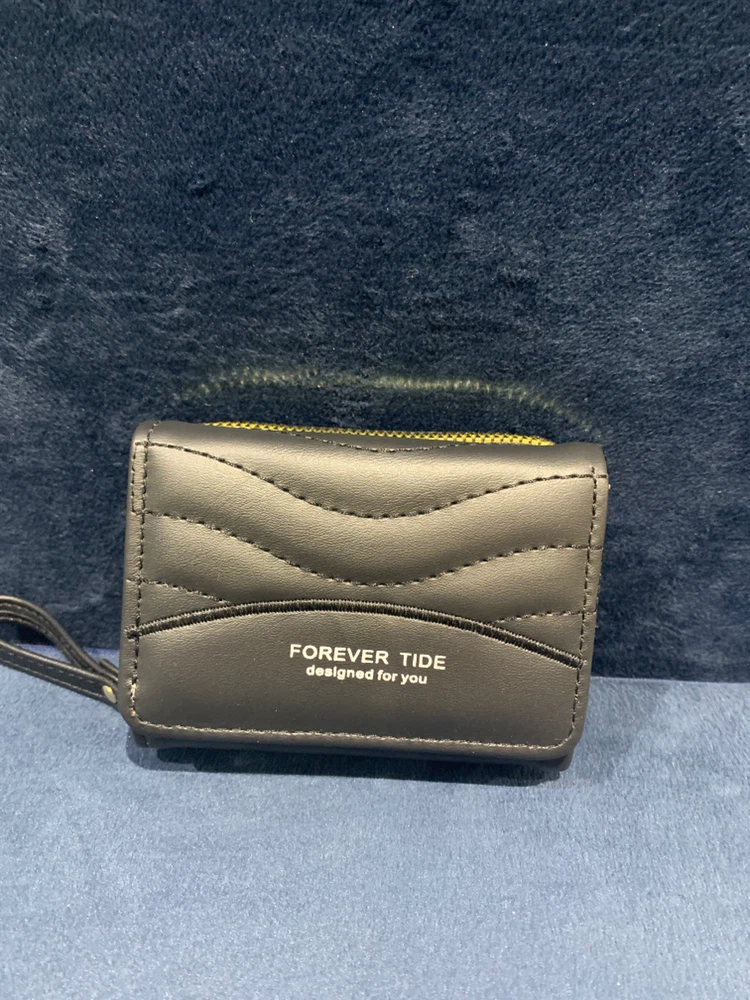 Black Tri-fold Wallet