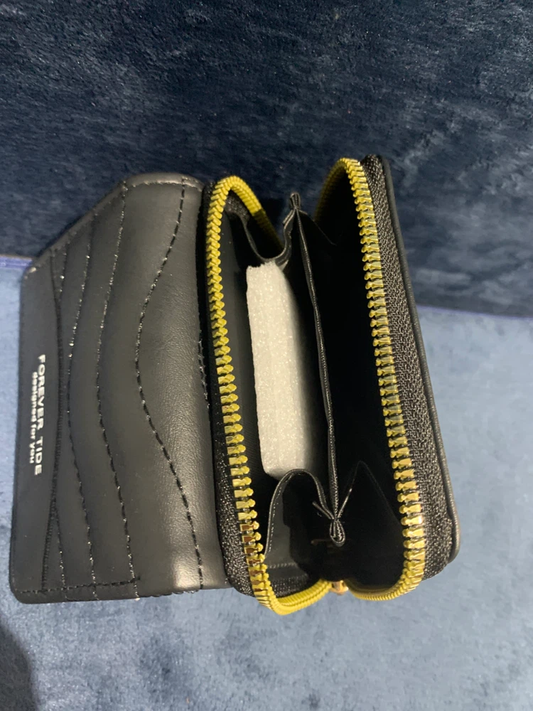 Black Tri-fold Wallet - photo 3