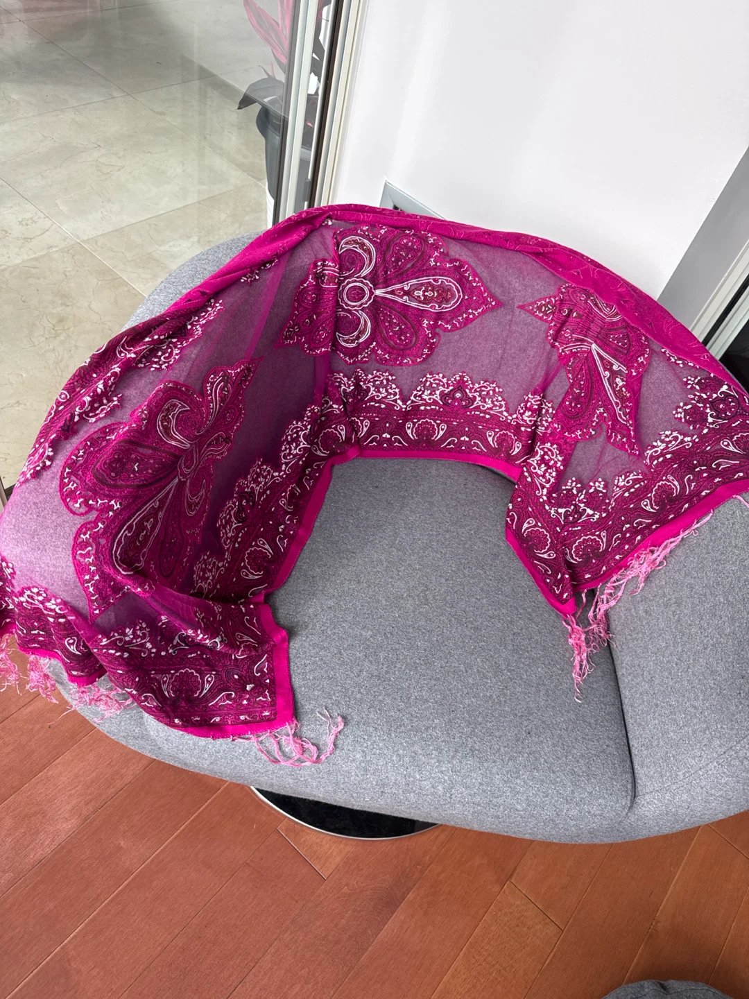 Fuchsia Paisley Sheer Shawl Scarf - photo 2
