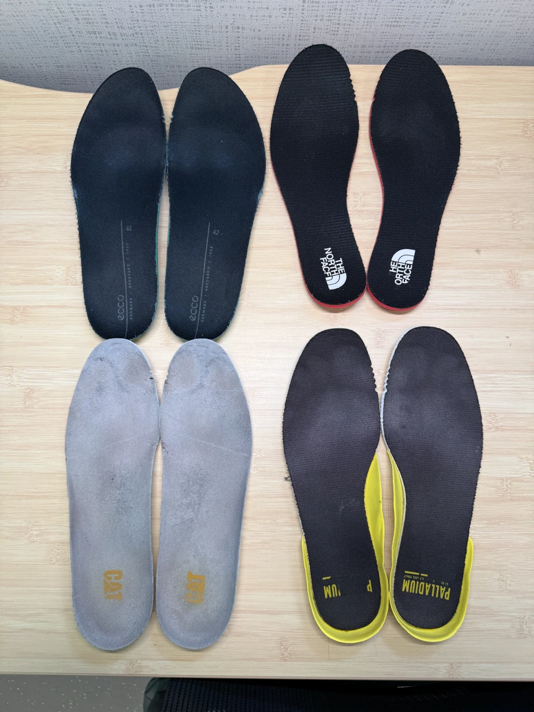 Assorted Replacement Shoe Insoles (4 Pairs)